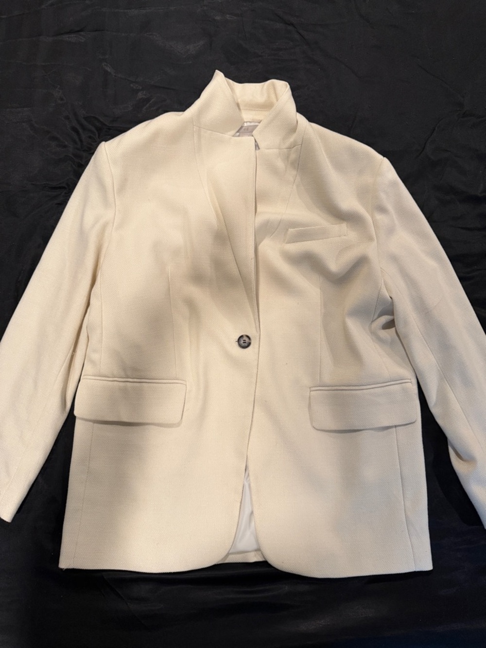 H&M Women's Cream Single-Button Blazer